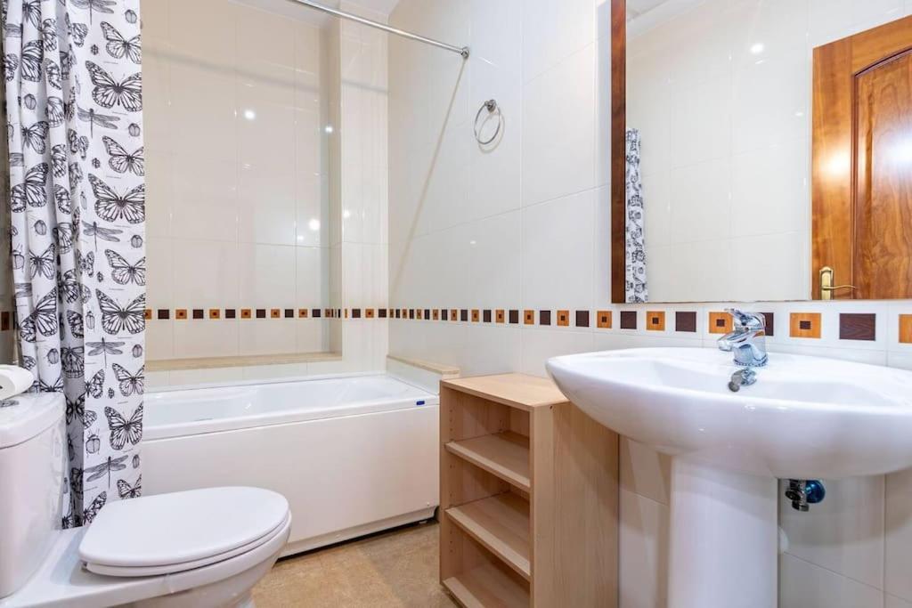 Jdcbi - Peaceful Lovely Apartment In City Center Севилья Экстерьер фото