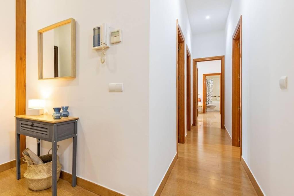 Jdcbi - Peaceful Lovely Apartment In City Center Севилья Экстерьер фото